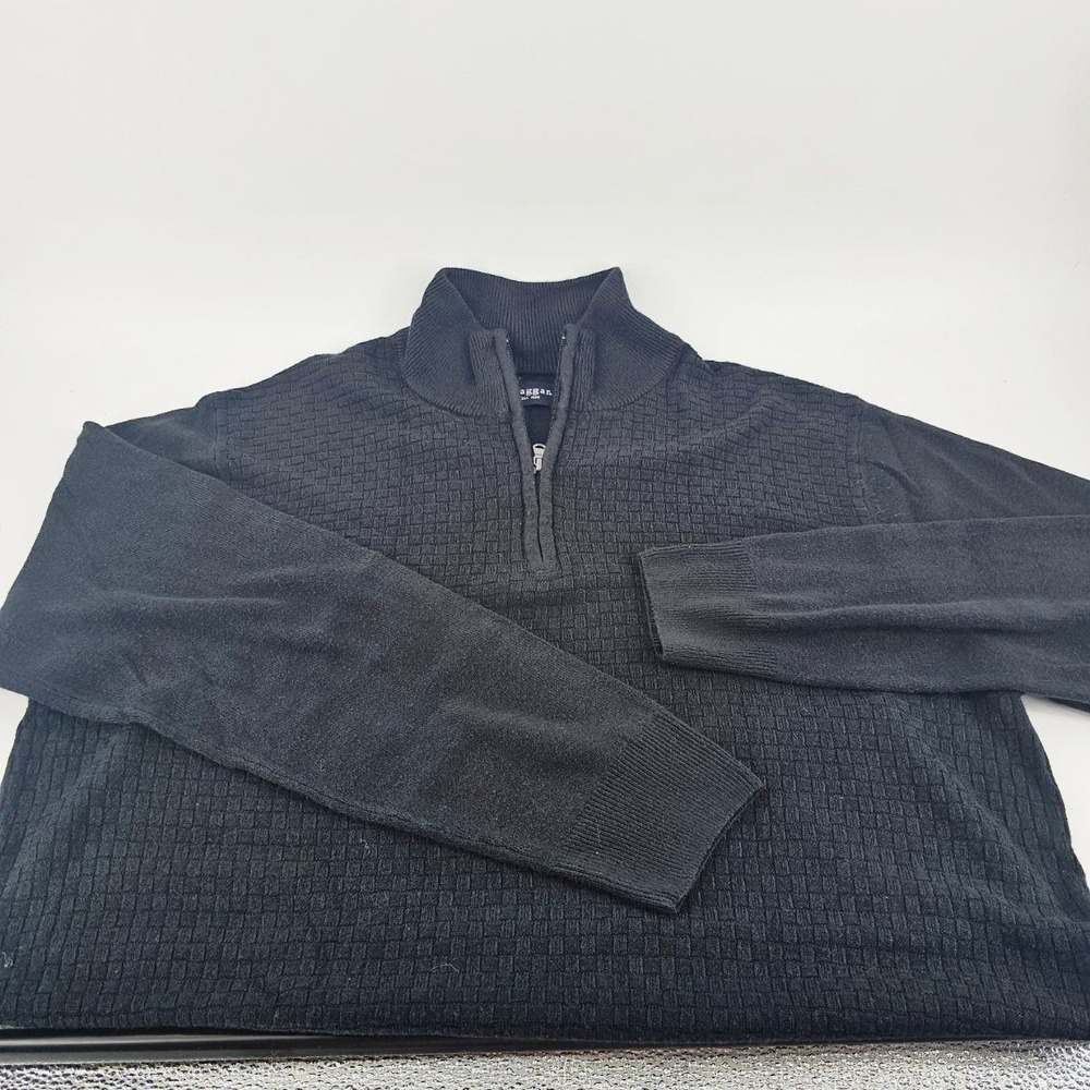 Haggar Quarter Zip Sweater Mens XL Black  Waffle Knit Pullover
